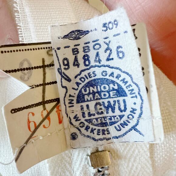 Vintage 60s Linen Wedding Dress Murray Hamburger ILGWU Lace Trim Gown Train 2 - Picture 15 of 16